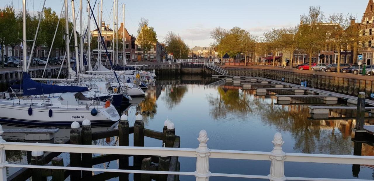 Hotel Restaurant 'T Heerenlogement Harlingen Exterior foto